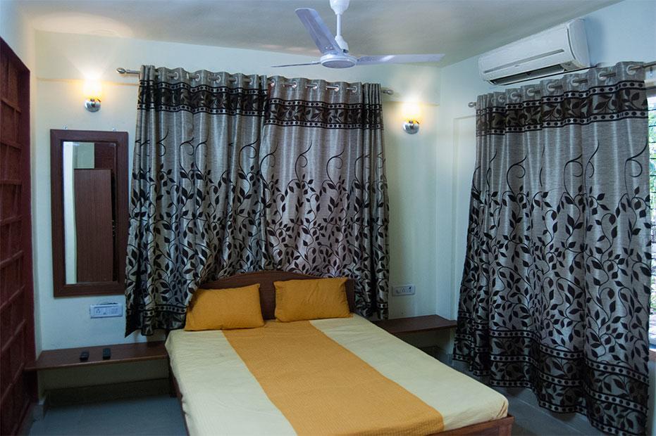 Hôtel Oceanic à Diveāgar Extérieur photo